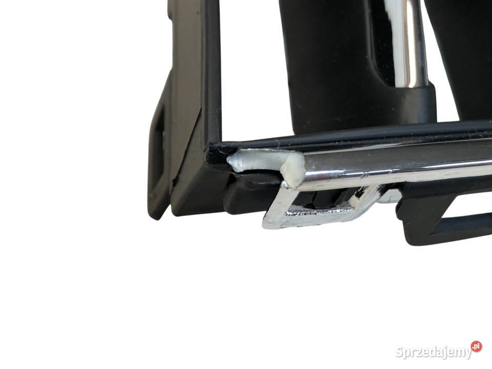 VW Touareg 7P5 II 2010 2014 przed liftingiem Atrapy Skarżysko-Kamienna