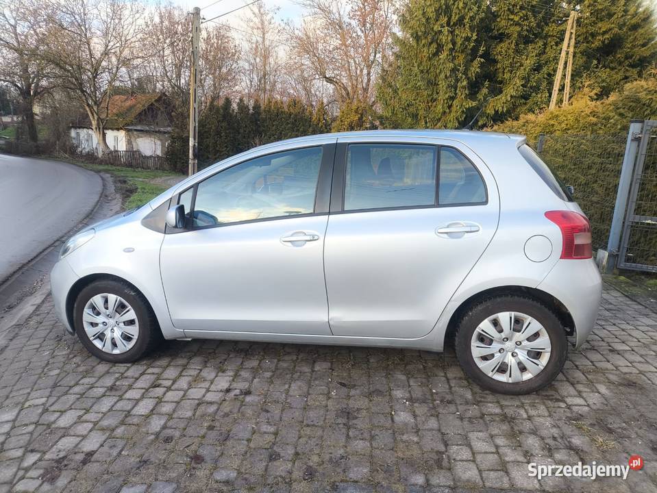 13 Benzyna 87 Klimatyzacja 2 komplety kół lato i świętokrzyskie Pińczów sprzedam