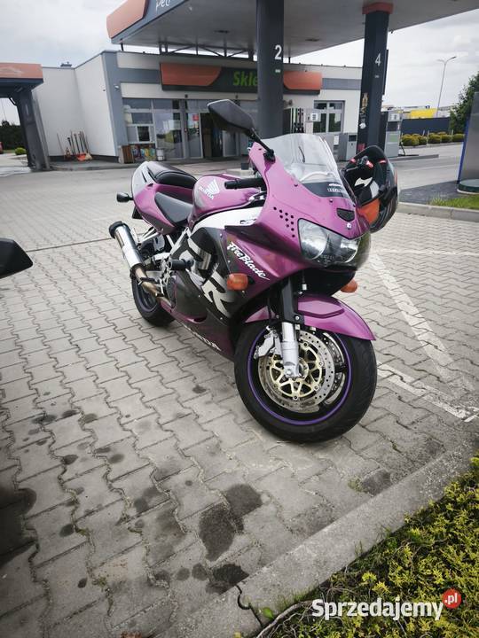 Honda CBR 900rr sc33 1998 Honda sprzedam