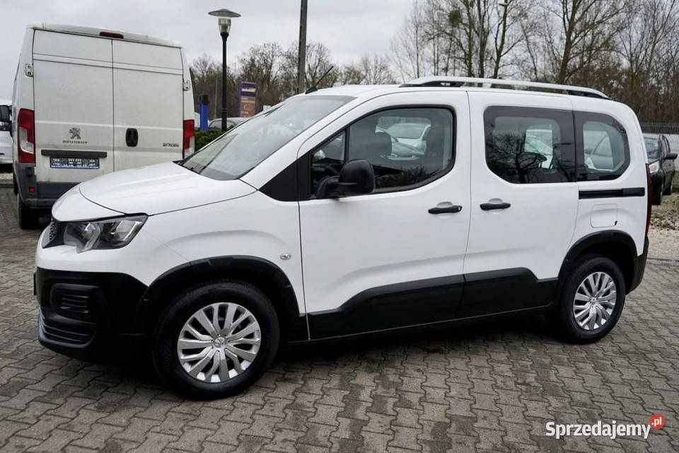 Peugeot Rifter 15HDI Klima NAVI 5 osób 2020r mazowieckie sprzedam