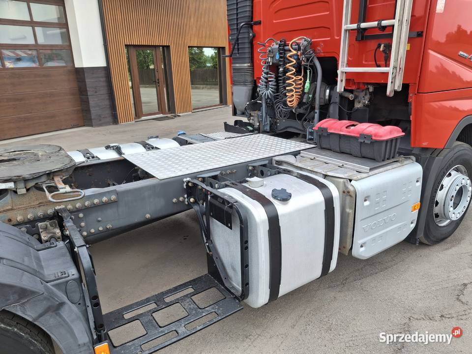 Volvo FH 420 Ciągnik Siodłowy ADR Poduszki Tył Sierakowice