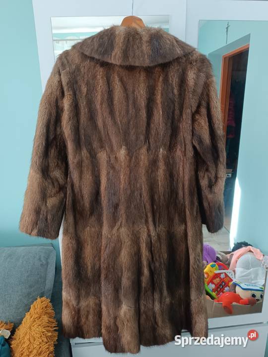 Futro naturalne z piżmaków Rozmiar 36(S) podkarpackie