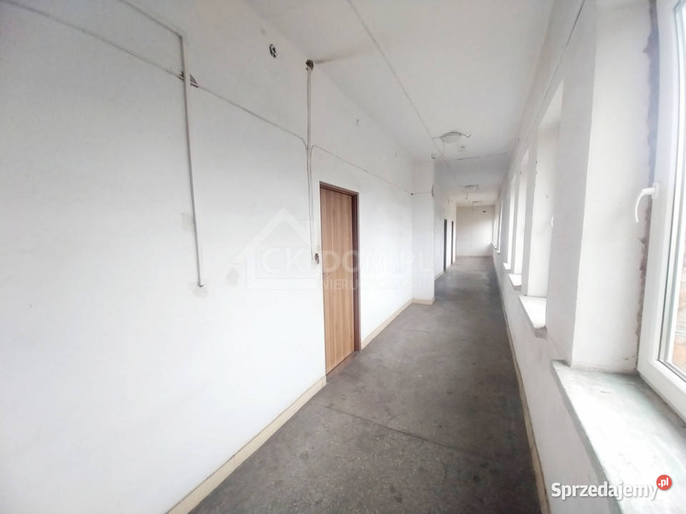 Kompleks magazynowobiurowy 2078 m Promnik Nieruchomości