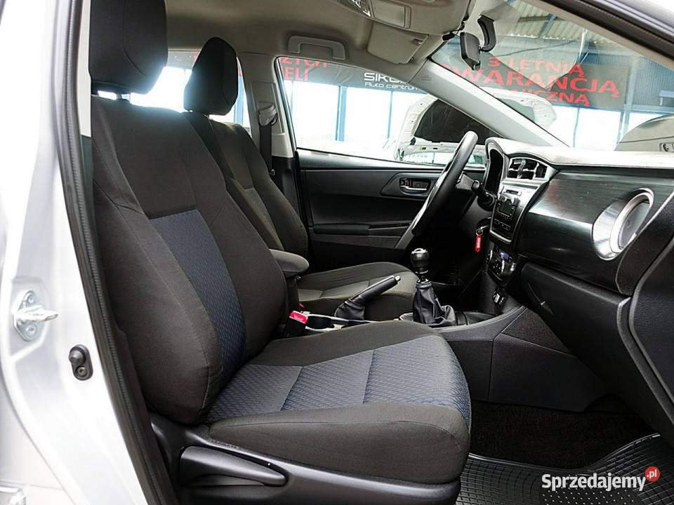 Toyota Auris KLIMATRONICLedEsp 9xAirbag światła do jazdy dziennej Mysłowice