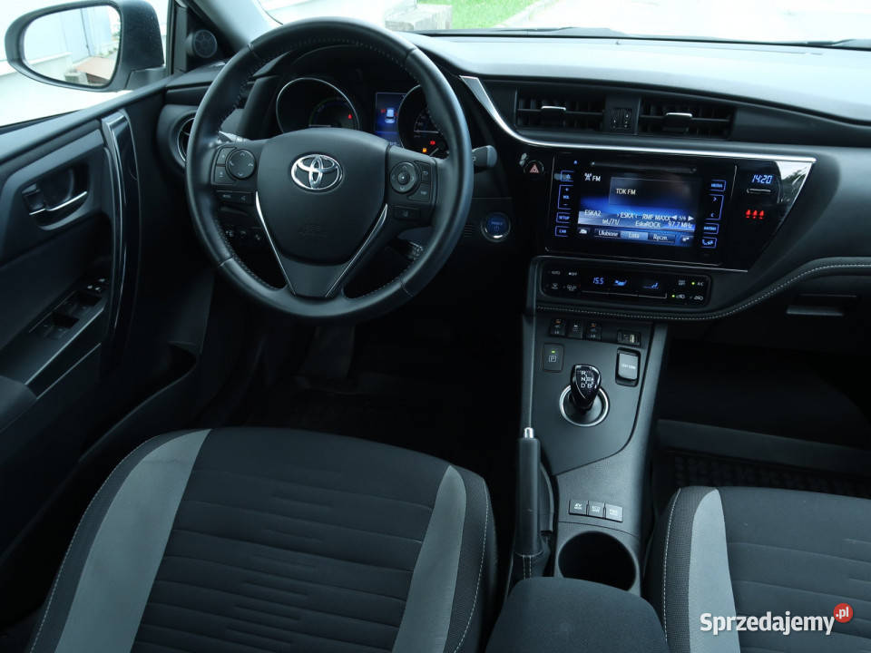 Toyota Auris Hybrid Katowice