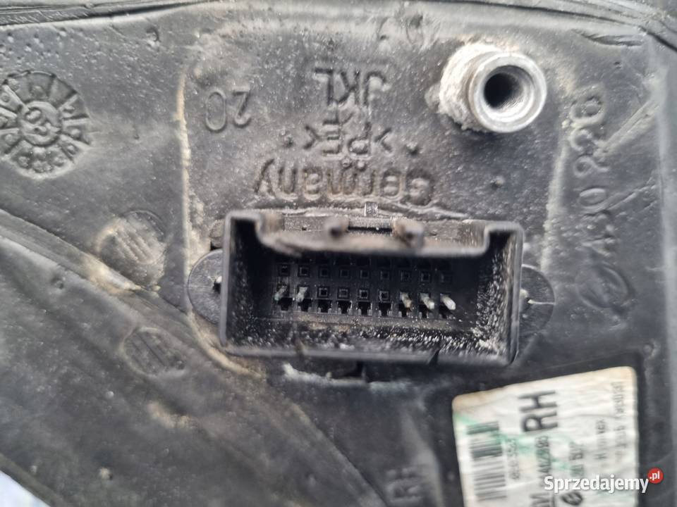 LUSTERKO Opel Astra H III 0410r PRAWE PASAŻERA 5 Rudka