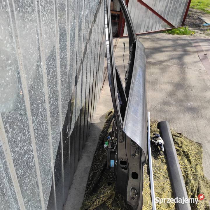 Drzwi przednie lewe kierowcy Volvo XC60 20082013 części blacharskie Lubice