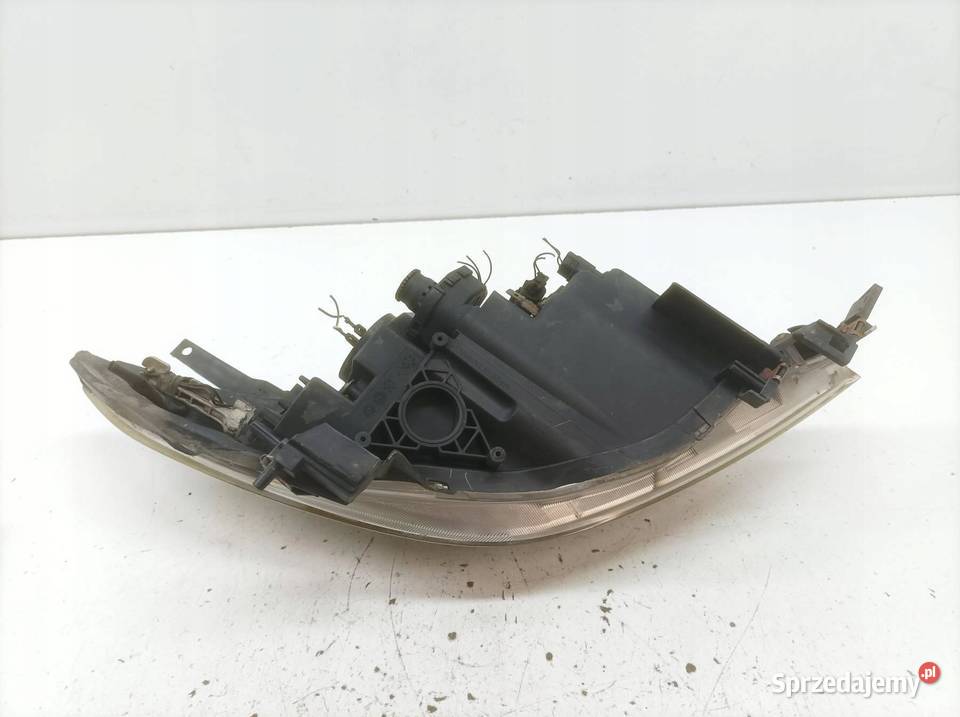 LAMPA PRZÓD LEWA EU Mazda 5 I 20052010 Rok produkcji 2006 sprzedam