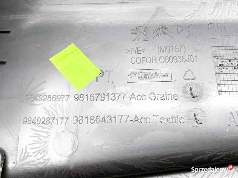 BOCZEK DRZWI PRAWY PRZÓD OPEL COMBO D Van osobowe