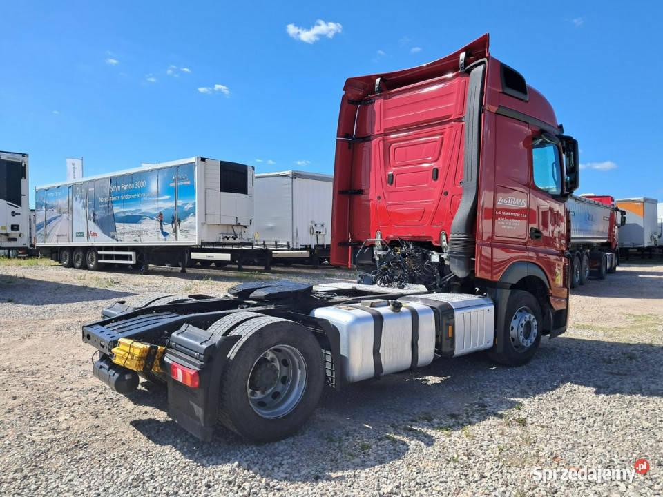 Mercedes Actros Komorniki