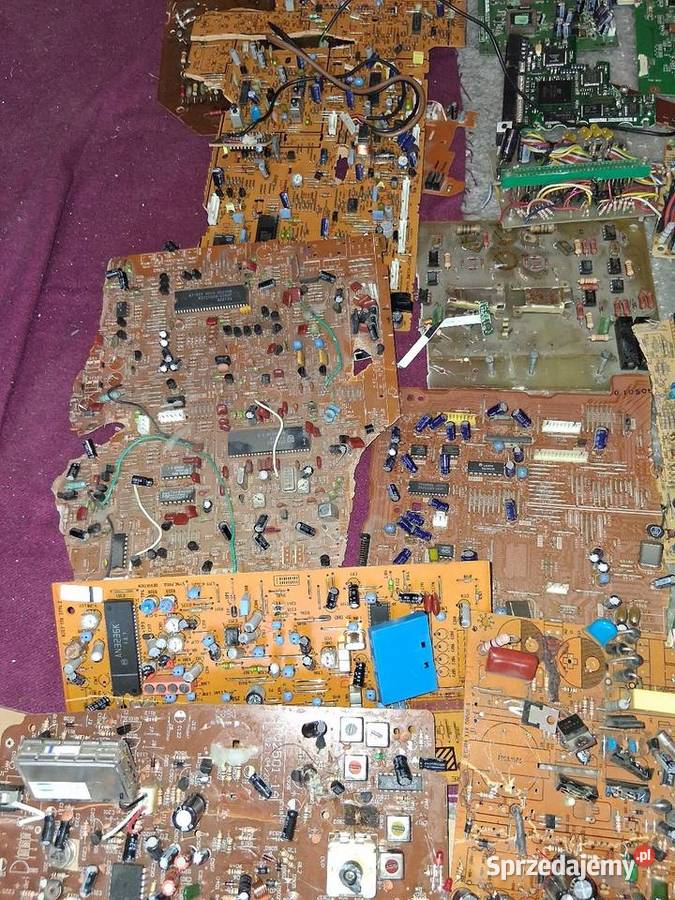 Złom komputerowy Poznań sprzedam
