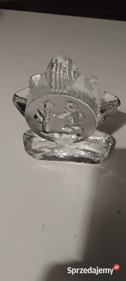 Szklany przycisk do papieru Kłobuck