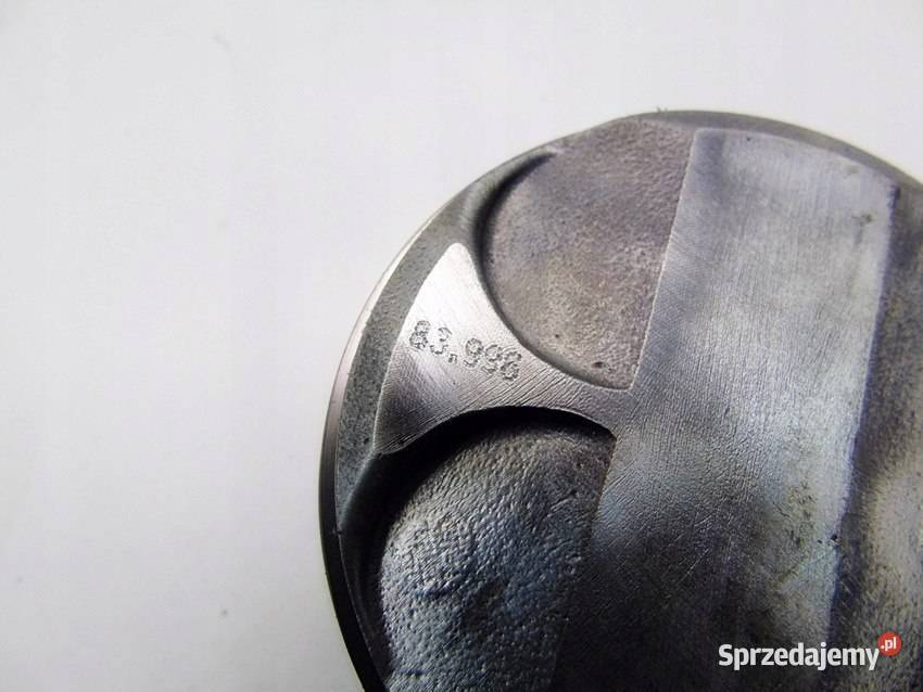 TŁOK N45 16 BMW 116 316 I TI CI E90 E81 E87 E46 osobowe Blok silnika Sosnowiec