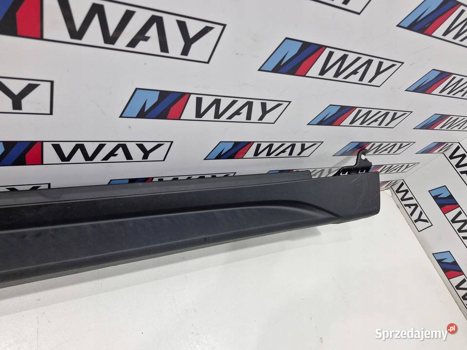 BMW X1 F48 LISTWA PROGOWA PRAWA 7332328