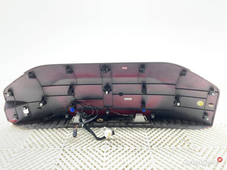 LISTWA KLAPY TYŁ SSANGYONG TORRES Crossover sprzedam