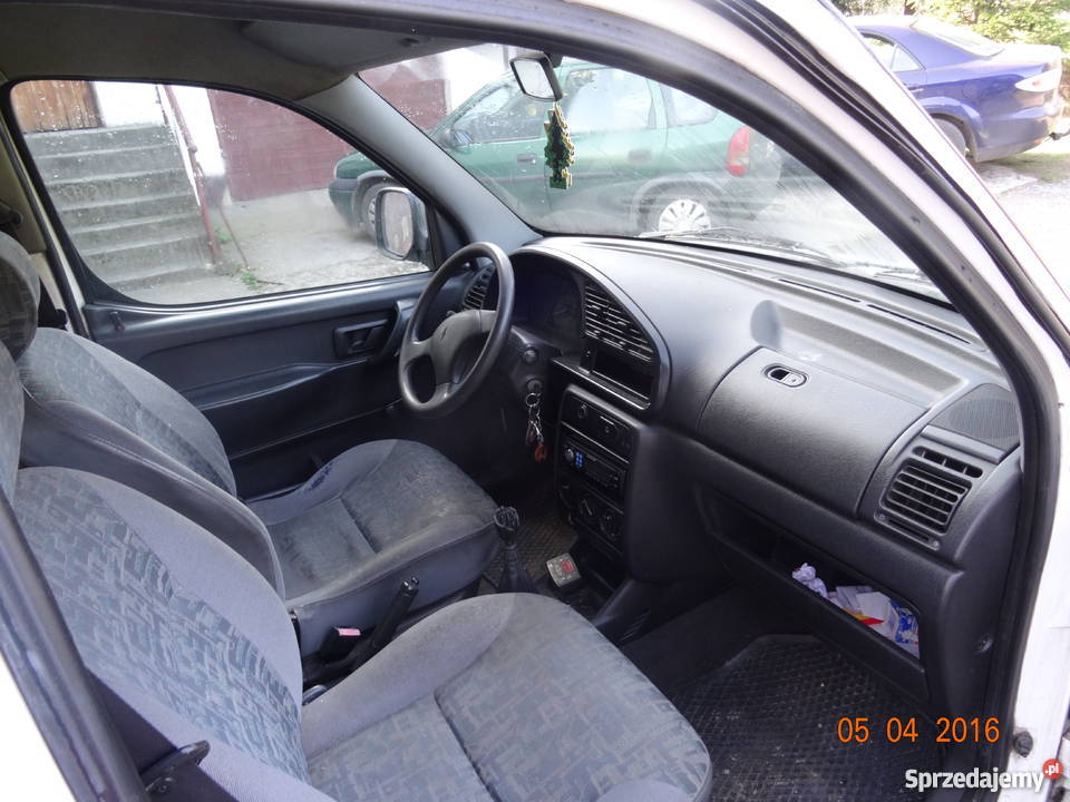 Citroen Berlingo izoterma chłodnia 5900 do Liszki