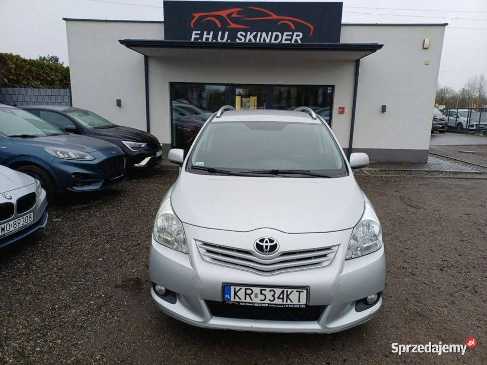 Toyota Verso 100SPRAWNY1 wł Serwis Bezwypadkowy Rok produkcji 2009 Chrzanów