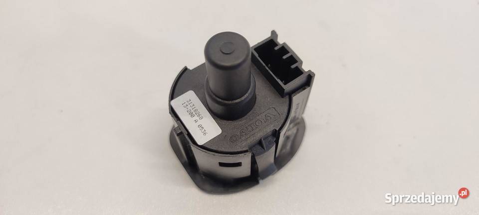 VOLVO XC70 WŁĄCZNIK AIRBAG 31318268 sprzedam