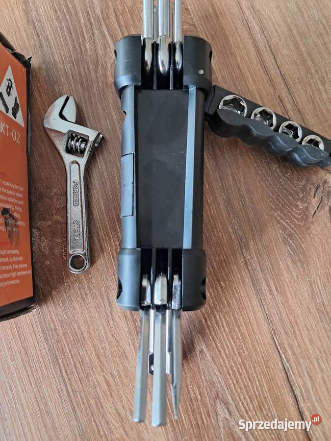 nowy multitool KT02 uszkodzone pudełko Sandomierz