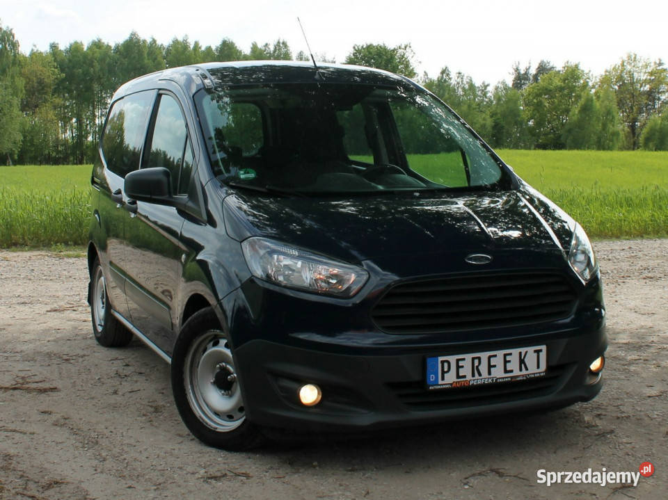Ford Transit Courier 15 D 95 5 Osobowy KLIMA Van / Minibus Zielenin