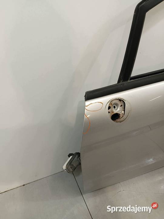 DRZWI LEWE PRZÓD 3D 69 Ford Fiesta Mk7 20082016