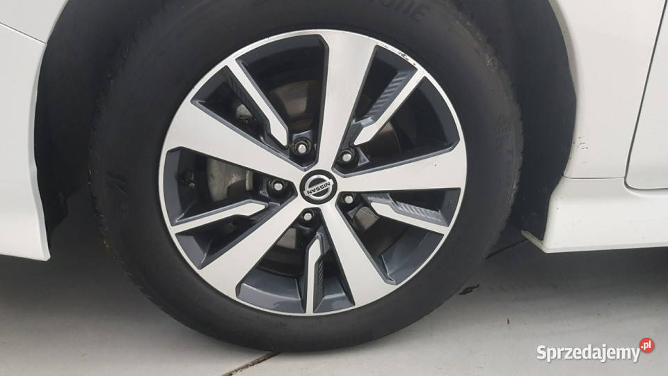 Nissan Leaf 40kWh Acenta Z polskiego salonu podgrzewane fotele Warszawa