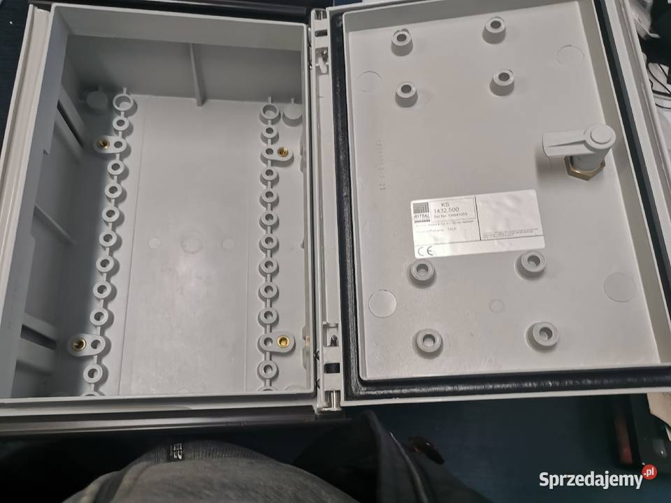 Szafka instalacyjna Rittal Wrocław