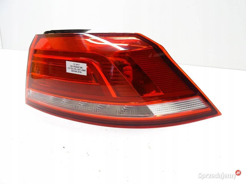 LAMPA PRAWA PRAWY TYŁ TYLNA W BŁOTNIK VW PASSAT sprzedam
