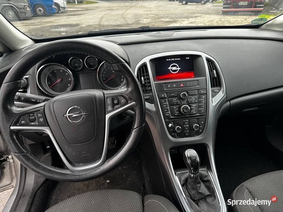 Opel Astra J 2015r 16 Diesel 110 225000km Łękawica