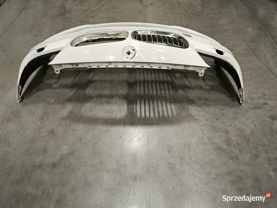 Zderzak przedni BMW F10 osobowe Pępowo