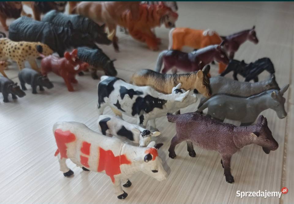 Figurki zwierząt spore stado62zabawki guma