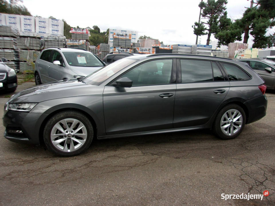 koda Octavia 15 TSI ACT Style IV 2020 komputer pokładowy Cieszyn