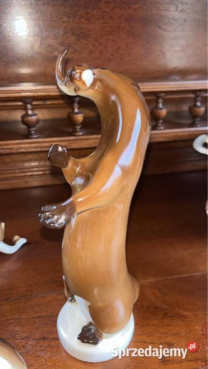 Wydra z rybą figurka Łomonosow Bez sygnatury Gdańsk