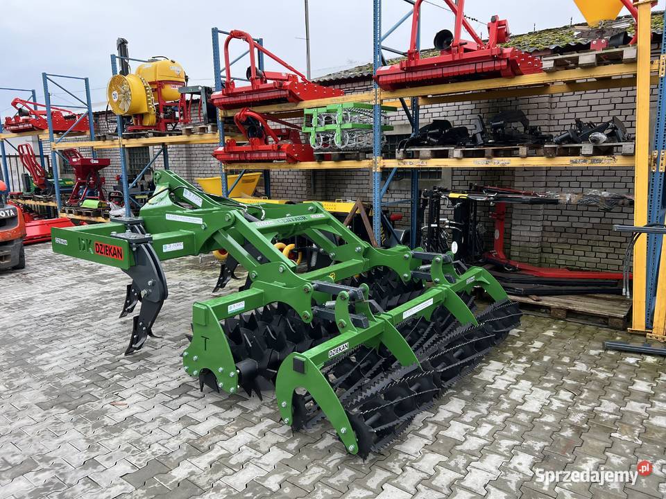 PŁUG DŁUTOWY BEZORKOWY WAŁY KOLCZATE DZIEKAN nieuszkodzony