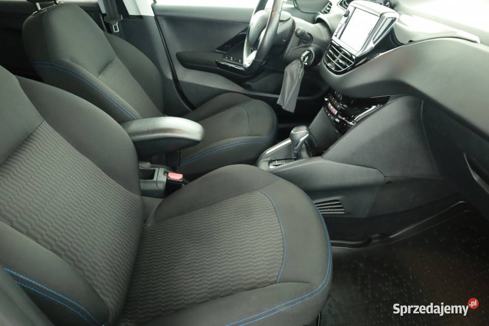 Peugeot 208 12 PureTech czujnik zmierzchu Piaseczno sprzedam