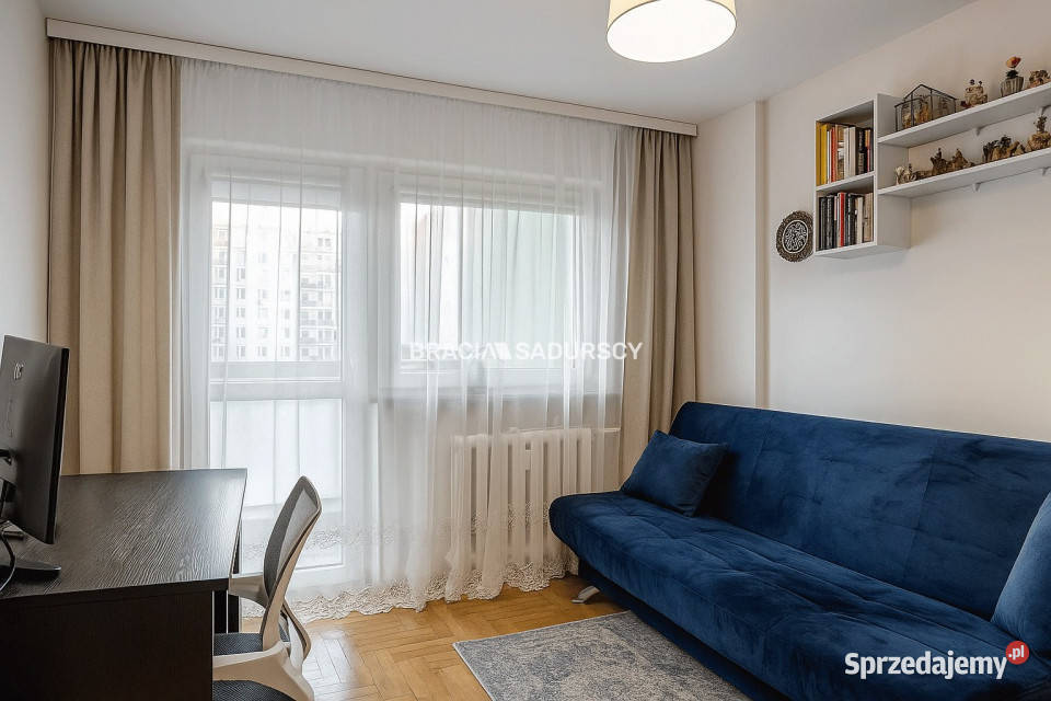 sprzedaży mieszkania Kraków os Oświecenia 778m