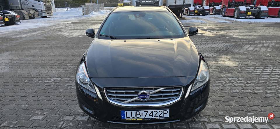 VOLVO V60 20D 160 NAVI BLUETOOTH USBAUX MOŻLIWA