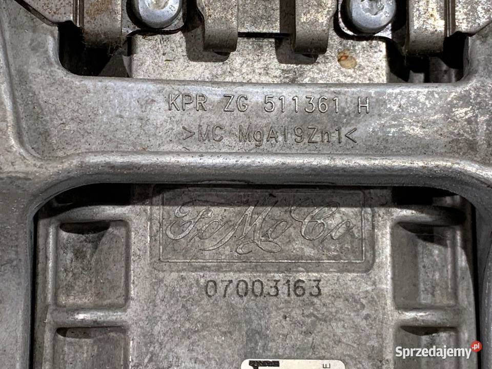 DRĄŻEK KOLUMNY KIEROWNICZEJ VOLVO V70 III