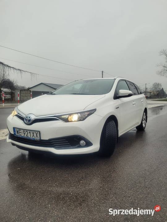 TOYOTA AURIS II LIFT 18 Hybrid KOMBI FV 23 Łask