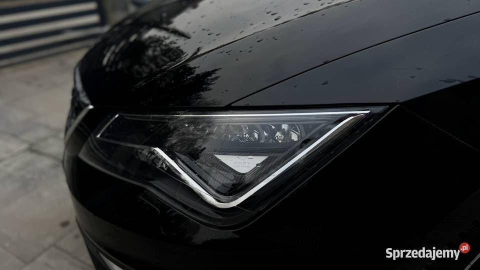SEAT Leon ST FR 15 TSI 150 DSG pierwszy nieuszkodzony Warszawa