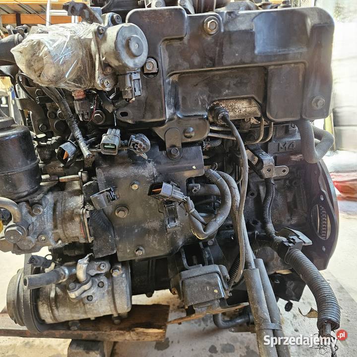 MITSUBISHI PAJERO III 32 DiD DID SILNIK Radom