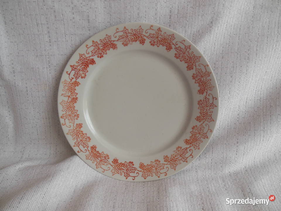Talerzyk deserowy w liscie winogron PRL świętokrzyskie Kielce sprzedam