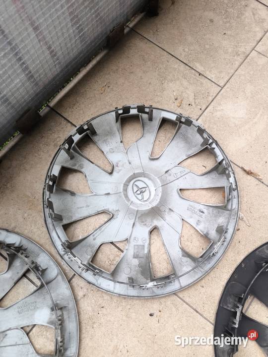 Kołpaki toyota Yaris III