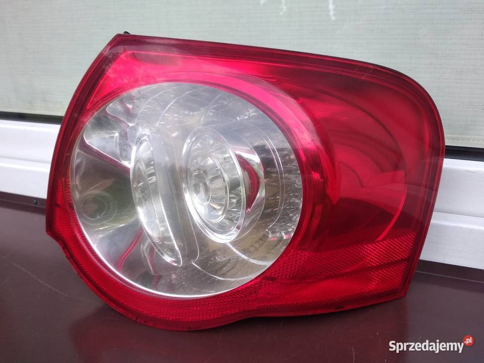 VW Passat B6 kombi Variant lampa tył tylna prawa Sieradz