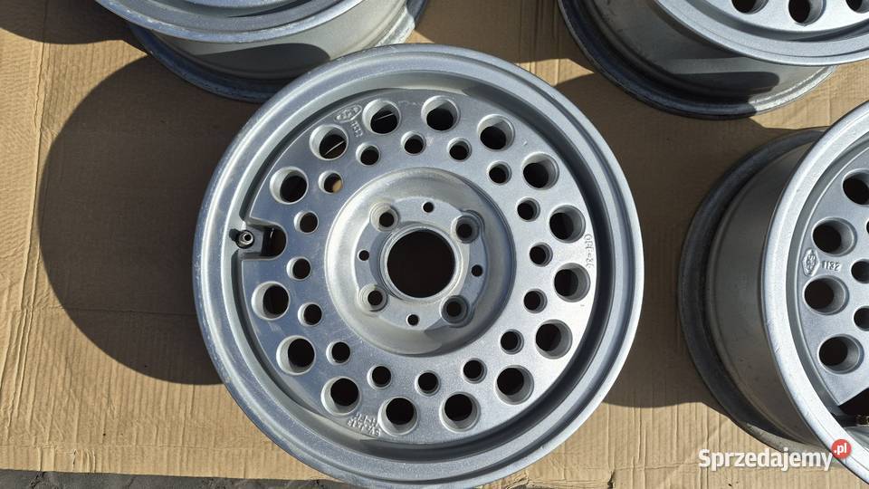 Fiat 126p felgi aluminiowe 13 4x98 aluminiowa Zaniemyśl
