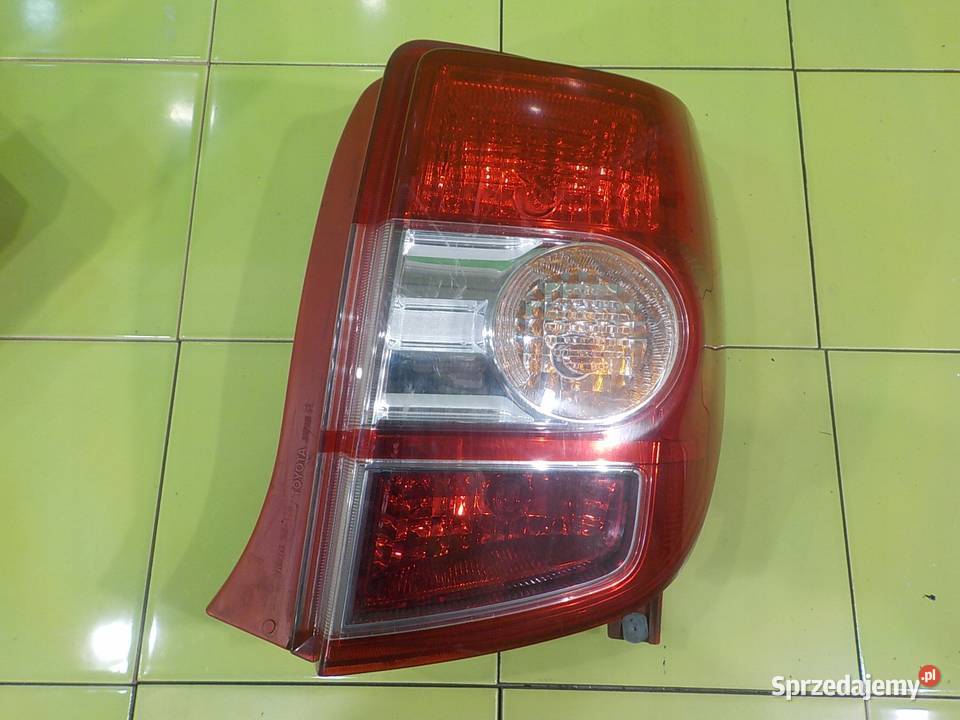 TOYOTA URBAN CRUISER 09r 5D lampa prawa tyl mazowieckie Suków sprzedam