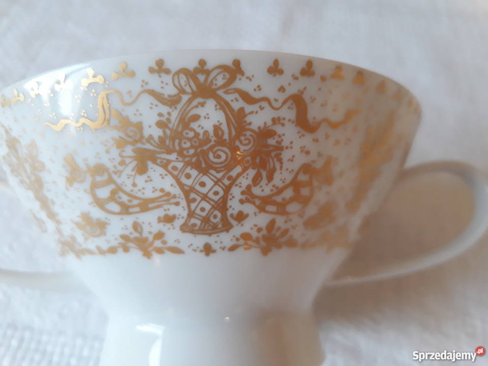 Biała delikatna bulionówka Rosenthal na ślub Wyposażenie wnętrz pomorskie Gdańsk