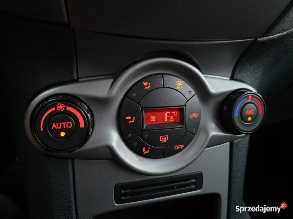 Ford Fiesta 14 16V KLIMATRONIC 118000 NOWE OPONY ASR (kontrola trakcji) Czarnków sprzedam
