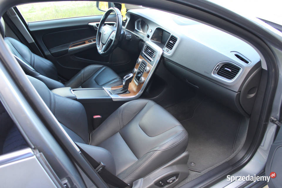 Sprzedam Volvo S60 20T T5 Inscription stan Ostrołęka