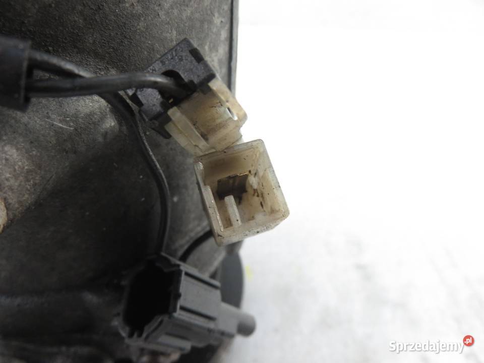 KOMPRESOR KLIMATYZACJI NISSAN PRIMERA P11 20 TD osobowe małopolskie